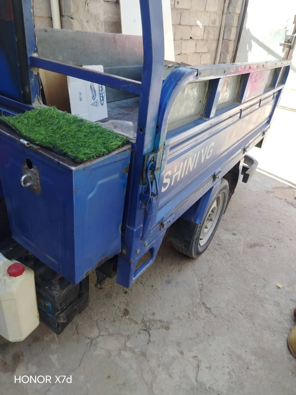 ستوه جمره فحل للبيع السعر والاستفسار خاص او الاتصال على الرقم *********** العنوان النجف الإشرف خان الربع عمود 173
