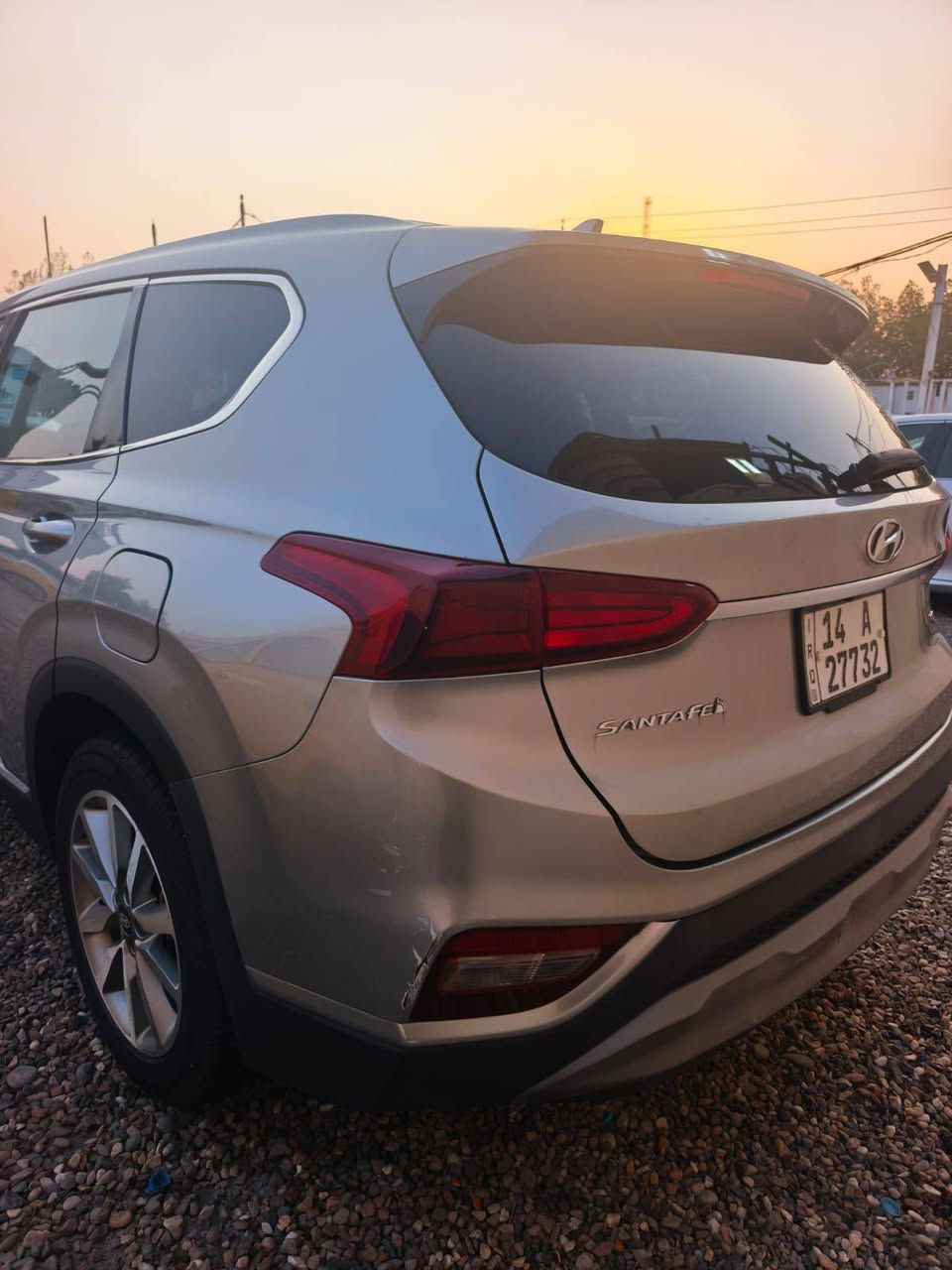 🚘 للبيع هونداي سنتافي 2020

🔹 الموديل: 2020
🔹 الممشى: 90 ألف كم
🔹 الضرر: جاملغ
🔹 المواصفات: فول عِدّة + فتحة
🔹 الحالة: السيارة جاهزة، وما بيها أي نقص
🔹 جاهزة للاستخدام مباشرة ✅

📍 السيارة نظيفه اي نقص مابيهه 
💰 السعر: 170 بيهه مجال 
📞 للاستفسار: ***********
رقم بصرة بسمي
