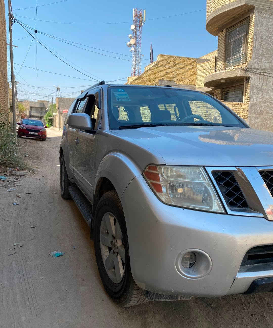 نيسان باثفندر موديل 2008 مصبوغه حزام سونار وياها تبريد شغال لايت زنون ابيض شاشه كبيره تخم تاير سعر 83 وبيها مجال مكاني كربلاء طويريج 
للاستفسار: *********** كربلاء, العراق
