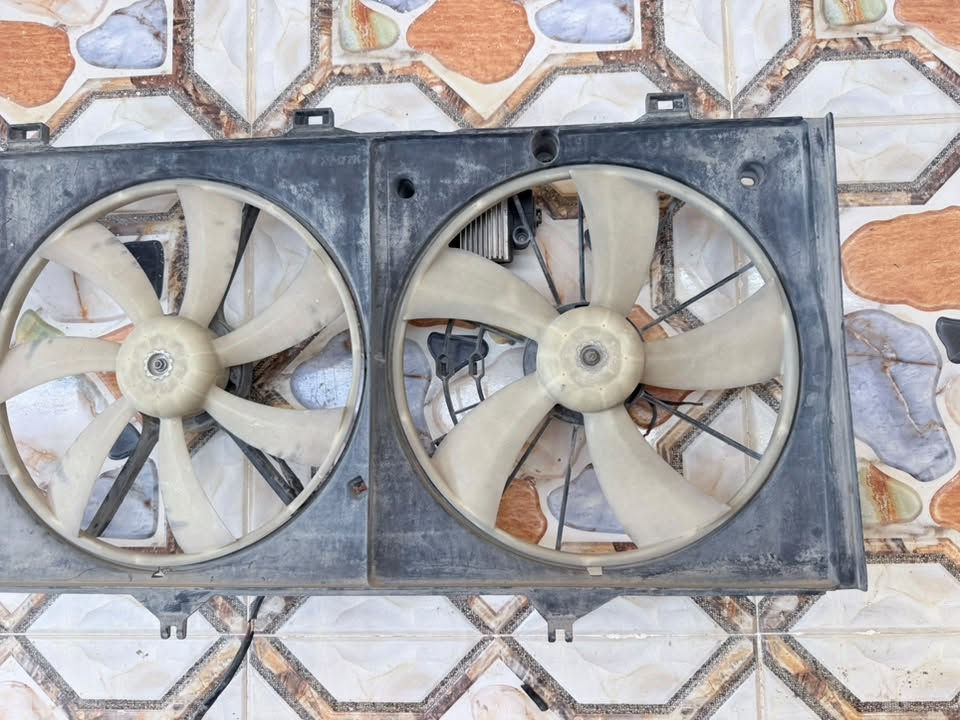 اغراض افلون • للبيع