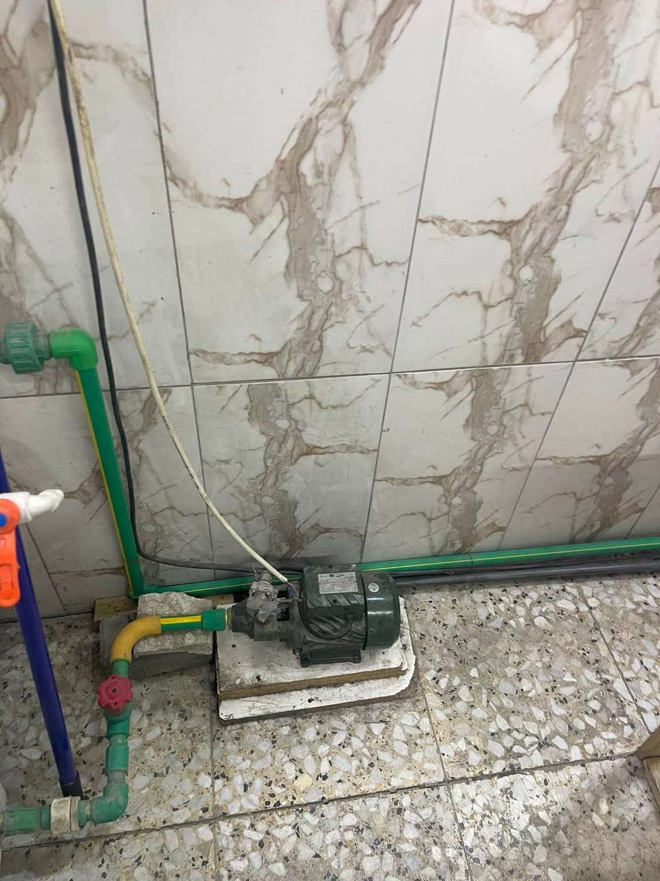 مكوى للبيع في قطاع 28 بريس مع بويلرغازي  وهذا رقم الهاتف للتواصل ***********
