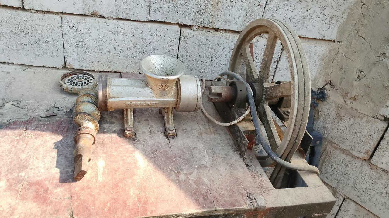 مكينة • للبيع
