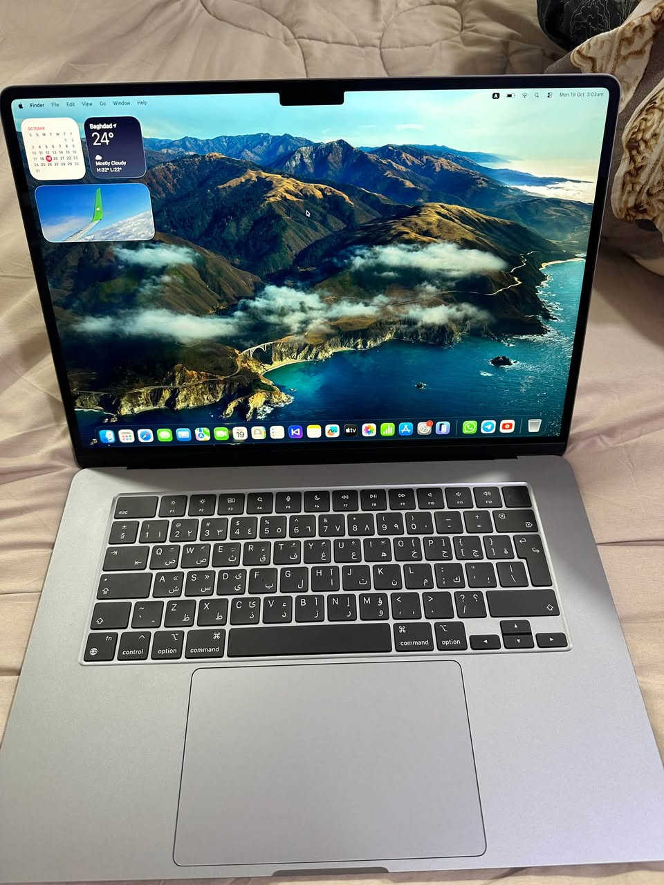 ماك بوك اير M2 • ١٥ إنج • بطارية ٩٩٪