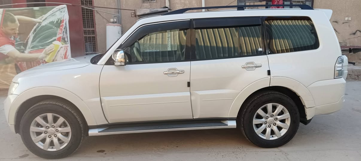 السلام عليكم
للبيع باجيرو حبتور خليجي موديل ٢٠١٠ فول مواصفات مكفولة من كلشي ماعدا ثلاث قطع صبغ رش اثر شخوط بدون حادث وفتح وتصليح وبدون دواخل سيارة بسمي رقم وسنوية وهزة جديدة ماشية ١٤٤ سيارة نظيفة جداً مكينة ٣٨٠٠

مواصفات

فتحة

شاشة كبيرة

حساسات خلفية

كامرة خلفية وإمامية تسجيل

ثلاجة

سستم صوت دمام

مري شفط

كشنات جلد كهربائية

تبريد ثلاث قطع ثلج

مكان السيارة بابل مركز الحله للاستفسار/***********

السعر/١٢٢
