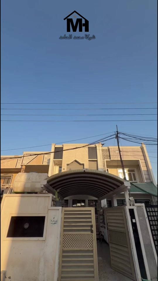 🏡 دار سكنية للبيع – مساحة 150م 💰 السعر: 110 مليون وقابل للتفاوض 🎁 الأثاث هدية مع الدار ✨ المحتويات: • كراج + حديقة • خدمات صحية خارجية 🔹 الطابق الأول: • استقبال • مطبخ • خدمات صحية • منور • غرفة نوم 🔹 الطابق الثاني: • 3 غرف نوم • خدمات صحية • مكان مخصص للغسالة 🔹 الطابق الثالث: • غرفة مخزن • مساحة بناء إضافية 📞 للاستفسار: ***********
