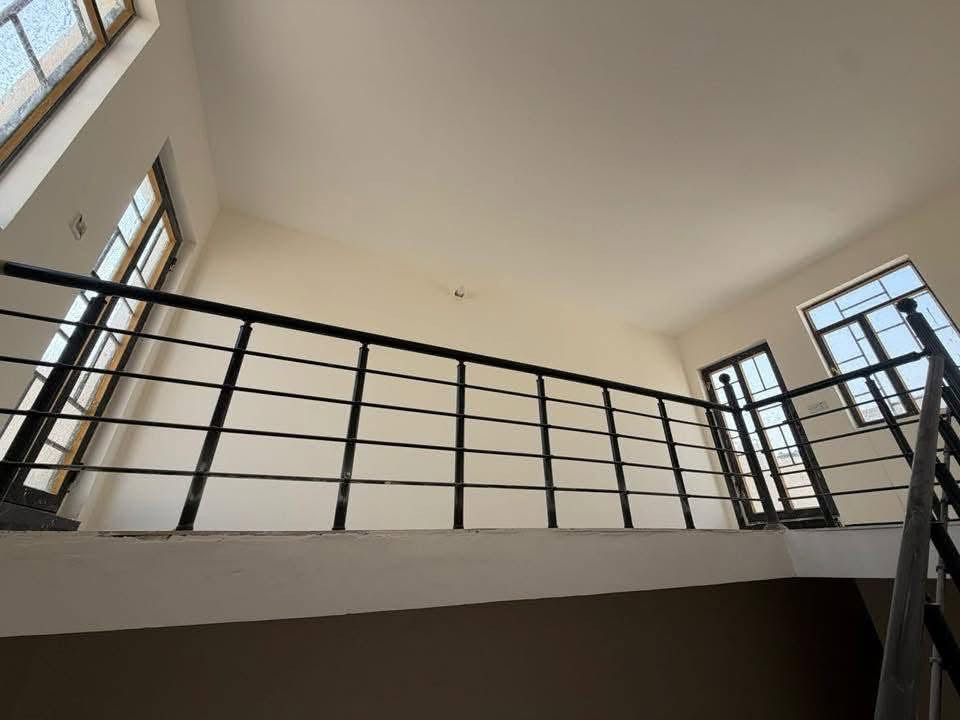🏠 مشتمل للبيع – موقع مميز جدًا
📍 نزلت الجسر – مقابل كيك الديوان
📐 المساحة: ٨٠ متر
🏗️ بناء جديد
📍 محلة ٨٠٣
🛏️ ٣ غرف نوم

✨ موقع ممتاز وقريب من الشارع، فرصة مناسبة للسكن أو الاستثمار.

📞 للاستفسار: ***********
مكتب أكرم للعقار

