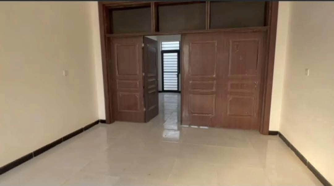 🏡 دار للرهن – فرصة مميزة

📍 مجمع المختار السكني
📐 المساحة: 200 متر

🔹 غرفتان نوم
🔹 صالة استقبال
🔹 حديقة جاهزة
🔹 خط مولد
🔹 جاهزة للسكن

📅 مدة الرهن: سنة ونصف
💰 مبلغ الرهن: 45 مليون دينار

📞 للاستفسار: ***********
محسن الغزالي للوساطة العقارية
