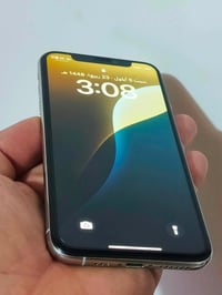 آيفون XS • ٢٥٦ • بطارية مستبدلة