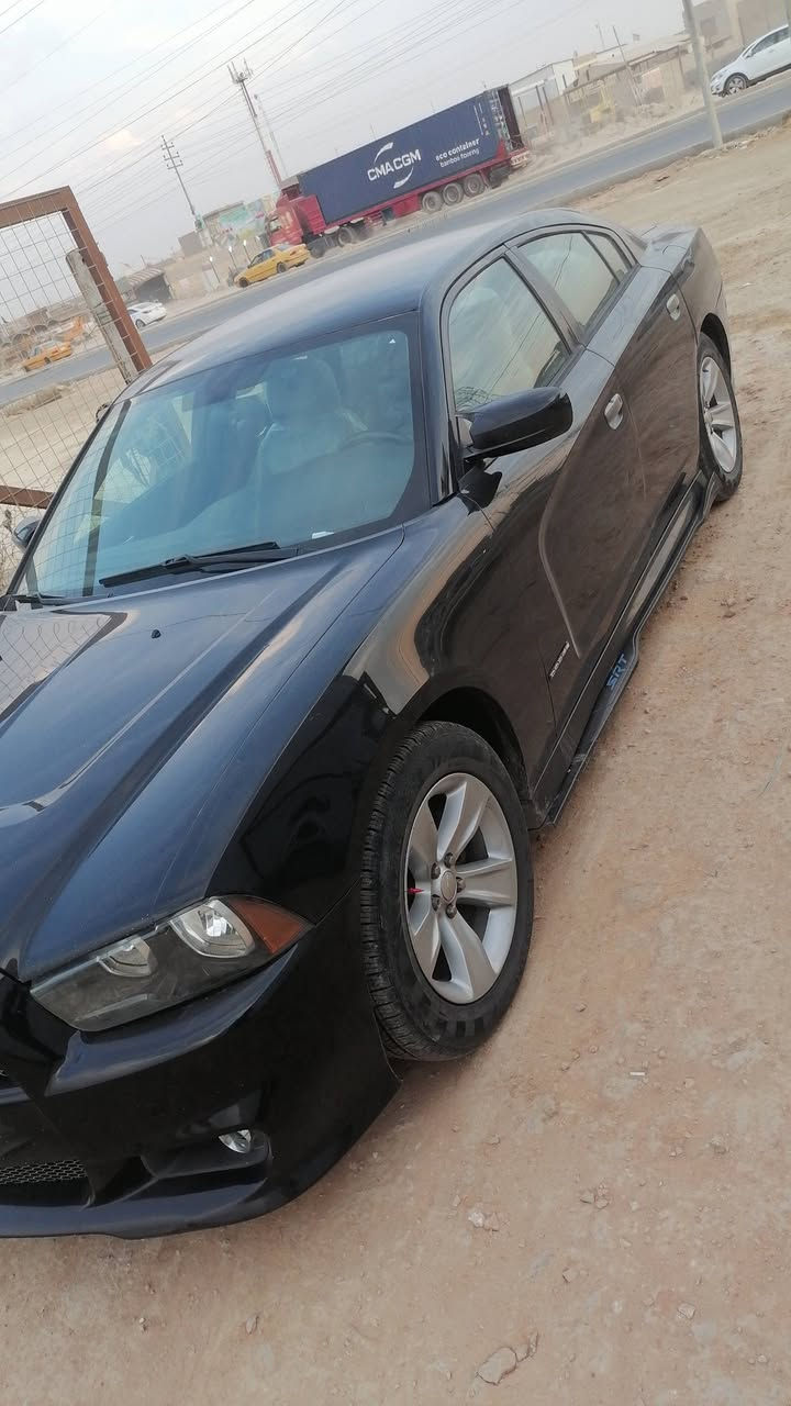 سلام عليكم جارجر ١٢ كندي سونار موجود قطعتين فقط سعر ١٣٠وبيه مجال رقم الهاتف***********
