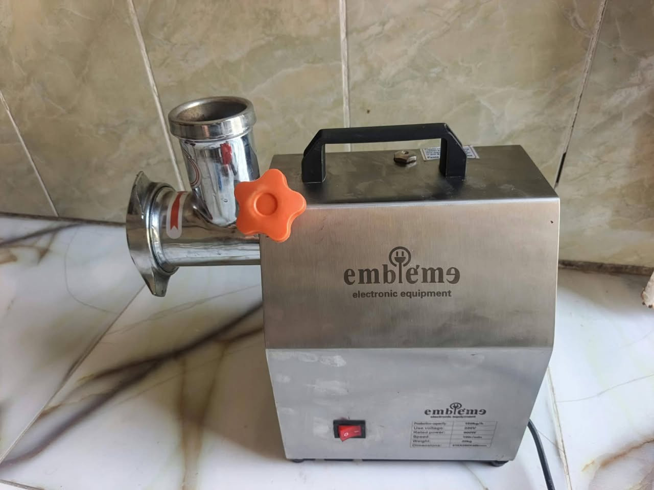 مثرامه البيع سعر ١٦٠ ألف
***********
