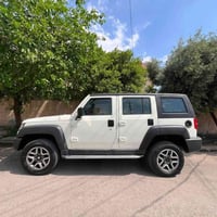 بايك BJ40 • ٢٠٢١ • ٩٠٠٠٠ كم