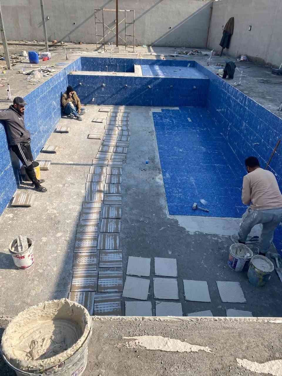 نجاره وحداده مسابح وشاليهات منضومه ايطالي وسيراميك اسباني باجود الانواع مع ضمان 5سنوات  شغل هندسي  وحترافي ***********
