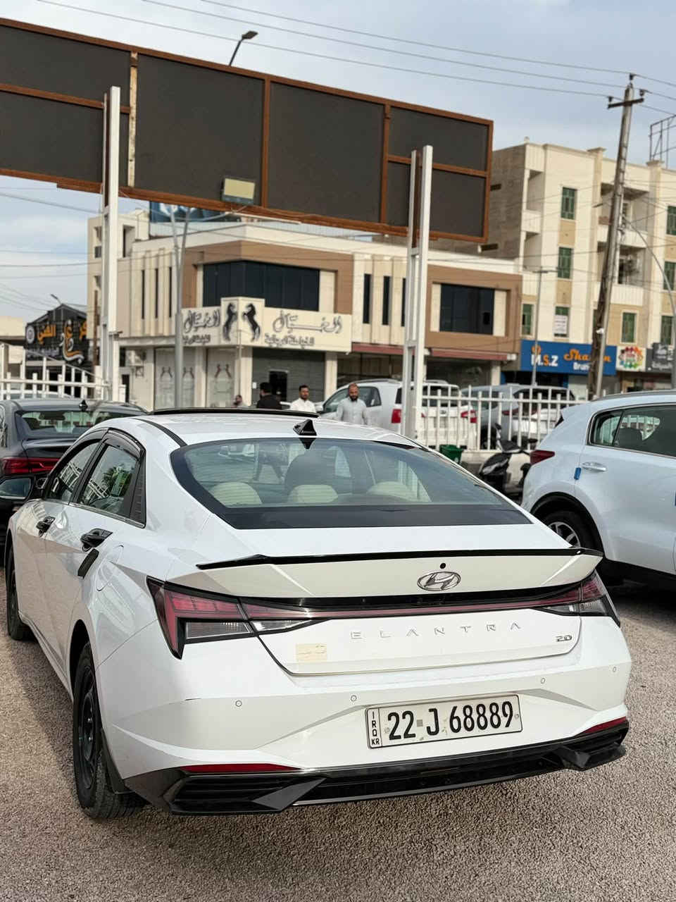 النترا ٢٠٢١ • فول مواصفات • فتحة سقف