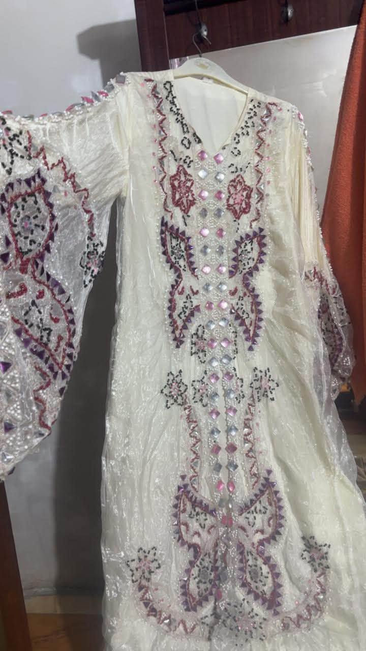 اقفطان خليجي • تطريز يدوي • قياس XL