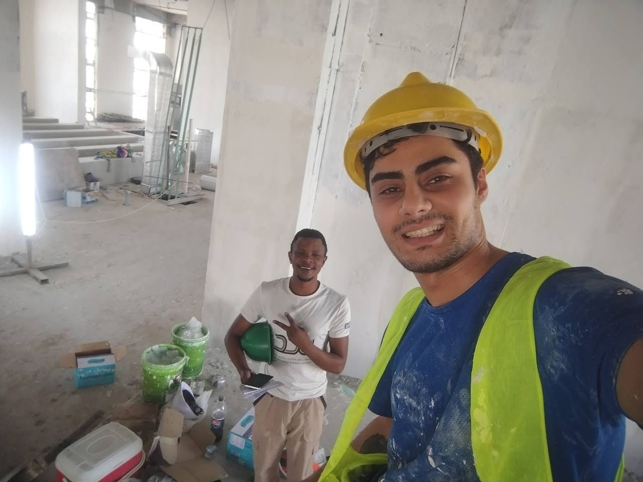 كادر مختص بالديكور والصبغ بأفضل آلية عمل وبتعامل سلس مع الزبون حتى يكون الانهاء بأفضل انتاجيه
يعني من الاخير سلمنه ديكوروصبغ بيتك وارتاح من الدوخه
عمل بغداد كرخ ورصافه+ محافضات
بكادر عراقي ومصري ✨***********

