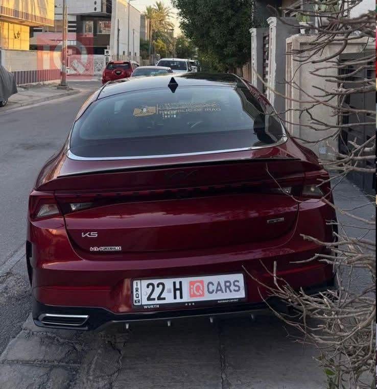سلام عليكم
🔥 K5 2023 GT-Line وارد أمريكي — فول مواصفات 🔥

رقم اربيل باسمي تحويل وكاله حاضر 

الموقع:  بغداد /العطيفيه

🛠️ الحادث موضح بالصور

الجاملغ نفسه مصلّح ومصبوغ، ولبنيد مصلح شويه من الخشم مالته .

⚙️ المحرك والقير:

• 1.6 تيربو

• 180 حصان

• قير أوتوماتيك 8 سرعات (Kia Media)

✨ المواصفات:

• بصمة تشغيل

• دخول ذكي

• تشغيل عن بُعد

• شاحن لاسلكي

• كشنات تدفئة

• كشنات جلد

• رادارات جانبية وأمامية وخلفية

• شاشة كبيرة + كاميرا

• 5 وضعيات قيادة

• باك لايت LED

• لايت أمامي زينون

• تحديد مسار

• أنظمة مساعدة بالقيادة

• وباقي مواصفات الـGT-Line

📞 للاستفسار: ‭***********‬

💵 السعر 177وبيها مجال 

📍 بغداد/العطيفيه
