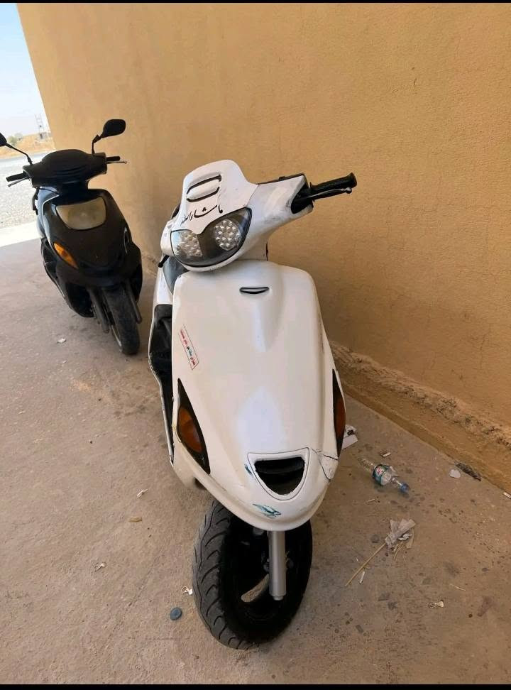 سلام عليكم دراجه فراشه نظيف للبيع السعر 480بيه مجال مكينه مفتوح رقم تواصل***********
