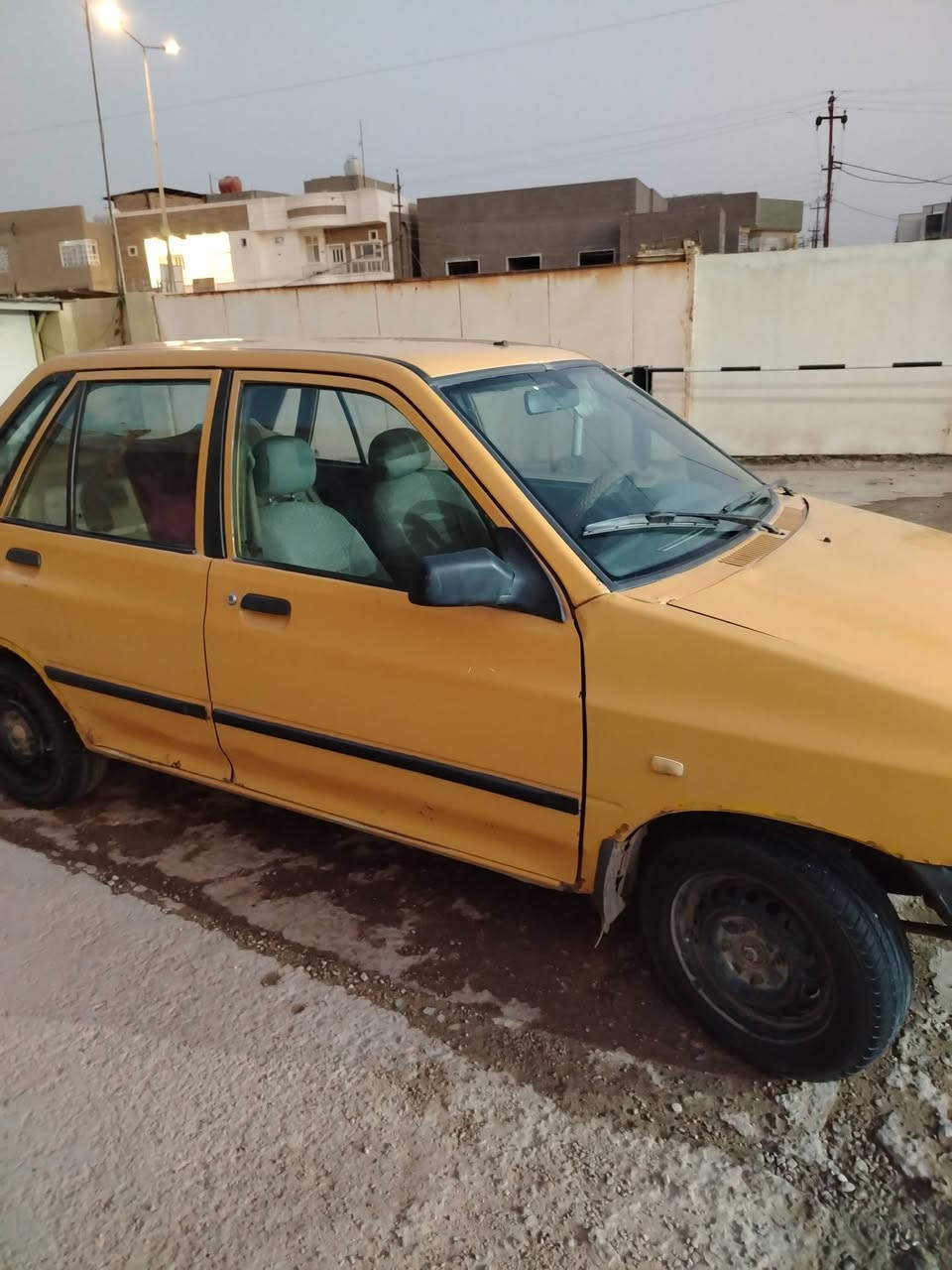 موديل ٢٠١٤ السنوي ٢٧  الرقم قادسيه السعر ٢٢ بيه مجال العنوان الديوانيه رقم الموبايل ***********
