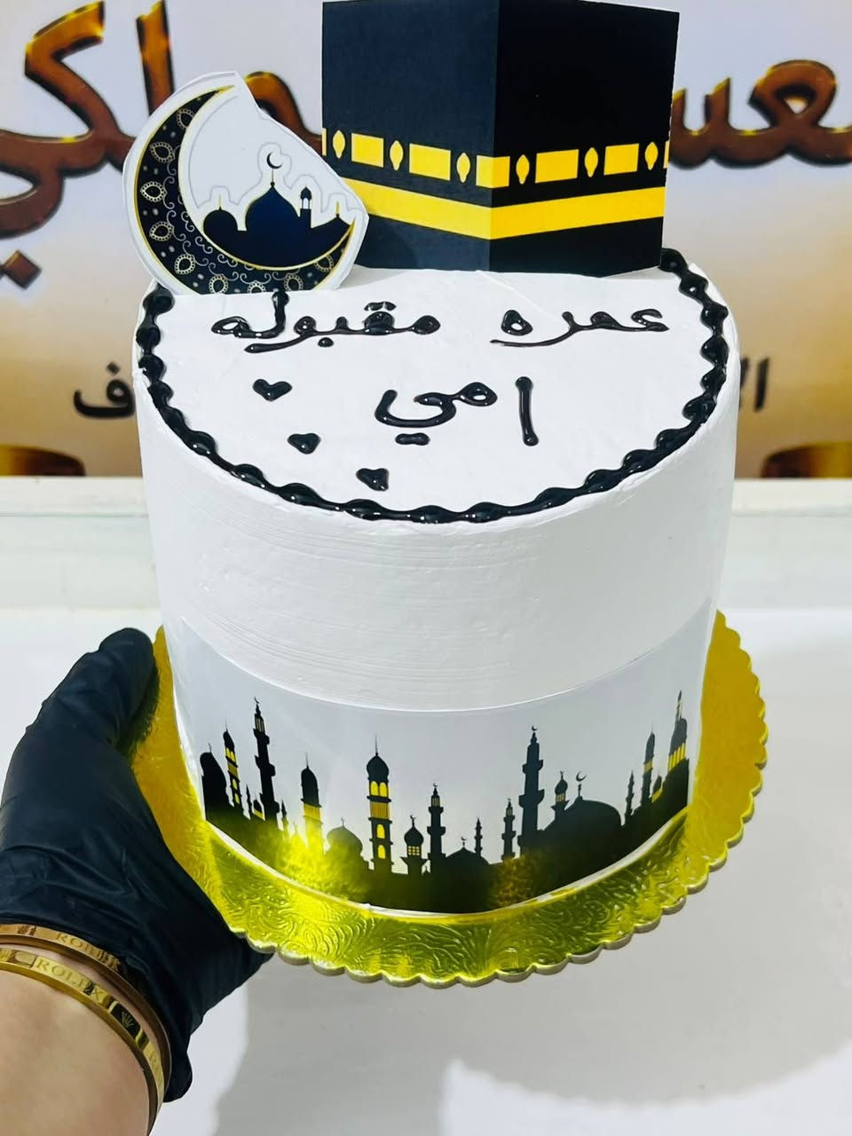 كليجة اللقم • تمر • كربلاء