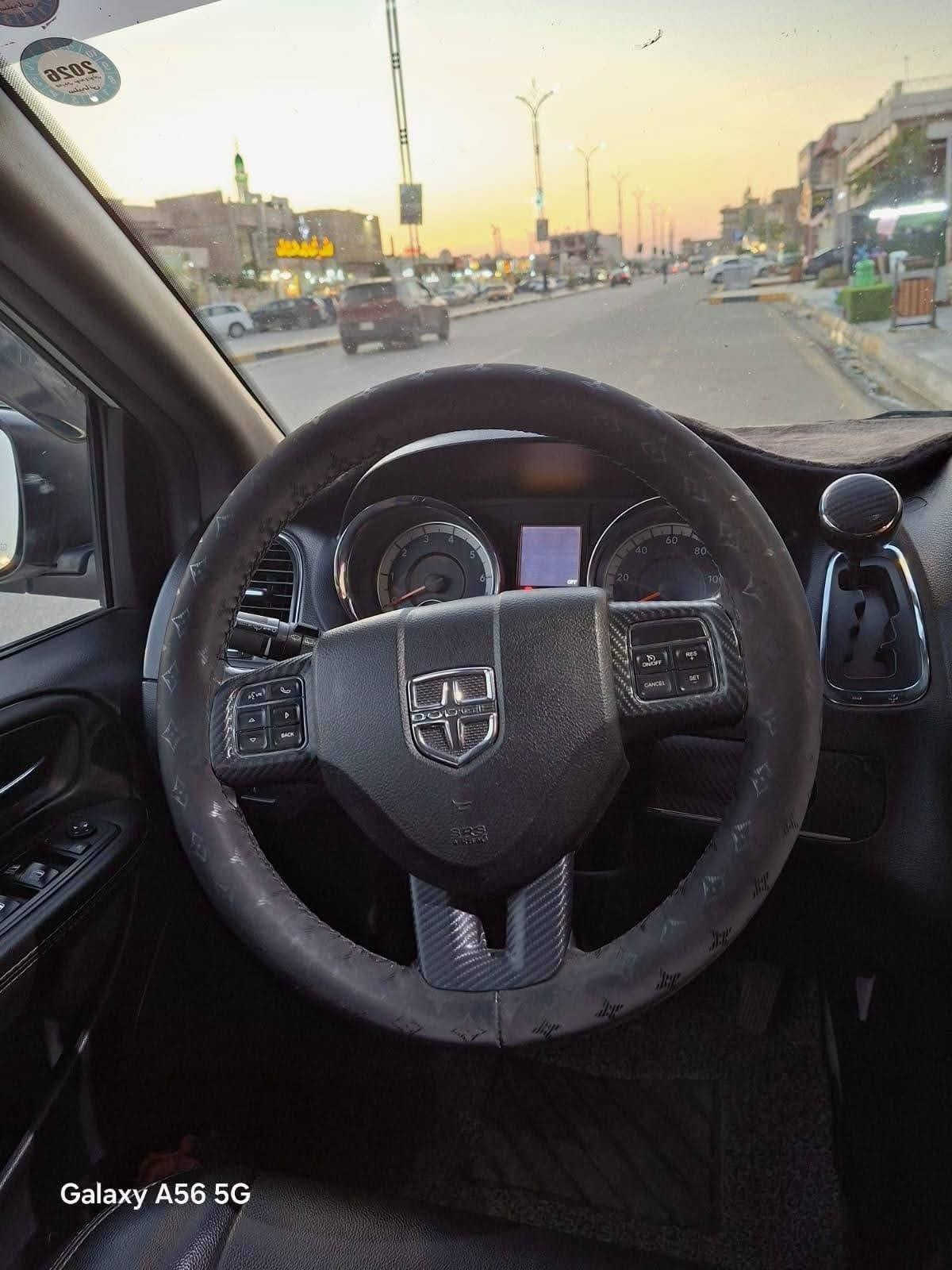 دوج كرفان SXT موديل 2018 ( 7 راكب فول مواصفات )
كلين 
رقم سليمانيه باسمي هزه وبراد 26/6 تحويل نفس اليوم كلها كهرباء جام بيبان صندوك كلها كهرباء سياره جاهزه من كلشي داخله كلين 
شادلها منظومه غاز 80 لتر قرصين بلكراسي البلع الامامي منظومه إيطاليه اصليه سعرها 900$ قبل شهر 
ملاحظه صبغ هلال جاملغ الخلفي فقط لهلال فقط 
للاستفسار *********** 
واتساب ***********

نص مكتوب في الصور:
- Galaxy A56 5G