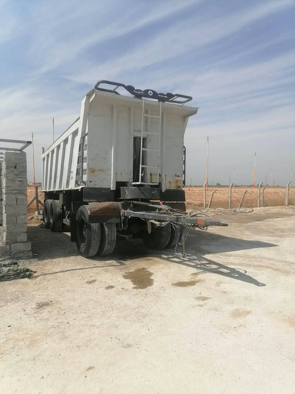 مقطورة للبييع جاهزه للعمل دناگير ١٦ السعر دفتر وبيه مجال للطيبين *********** حيدر عواد
