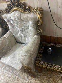 سلامً عليكم تخم تاج نضافه أمام عينك ويا ثلاث طبلات جام. المكان الشعب ح...