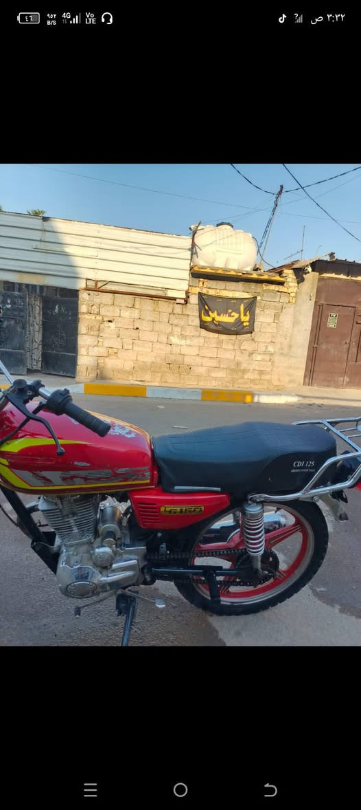 سيفان موديل 22
مكينة نظيفة ناعمه خرسه 
كهربائيات كلها شغاله نكره سلف 
بغداد الحسينيه ***********
375

