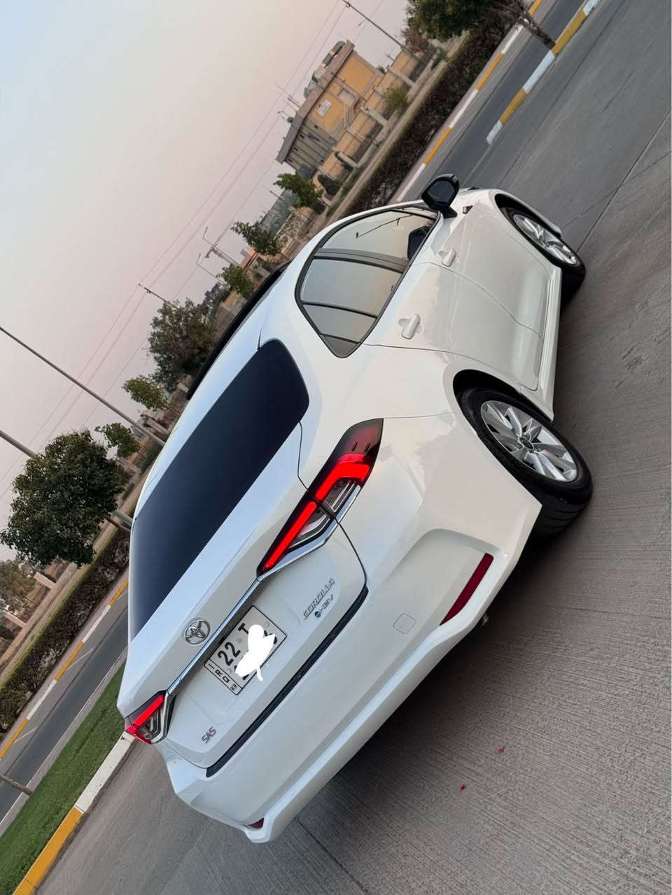 كرولا تجميح سيني فول فول موصفات هيحي نيه هه موو شتي به شه رت ٢٨ رويه  موديل ٢٠٢٥

موبايل *********** أربيل, العراق
