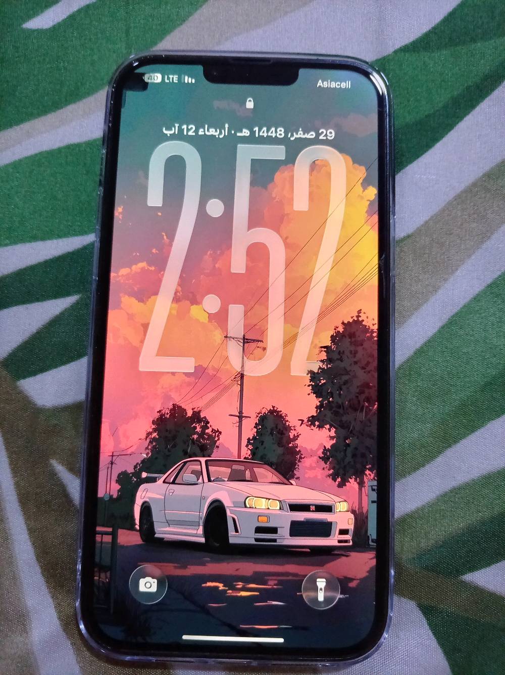 13 برو ماكس نضيف كلش
ماناقصه شي ابد كارتونه وياه
بطاريه84 التلفون ما مفتوح ابد
وعلى وضع الشركة التواصل واتساب او اتصال
***********