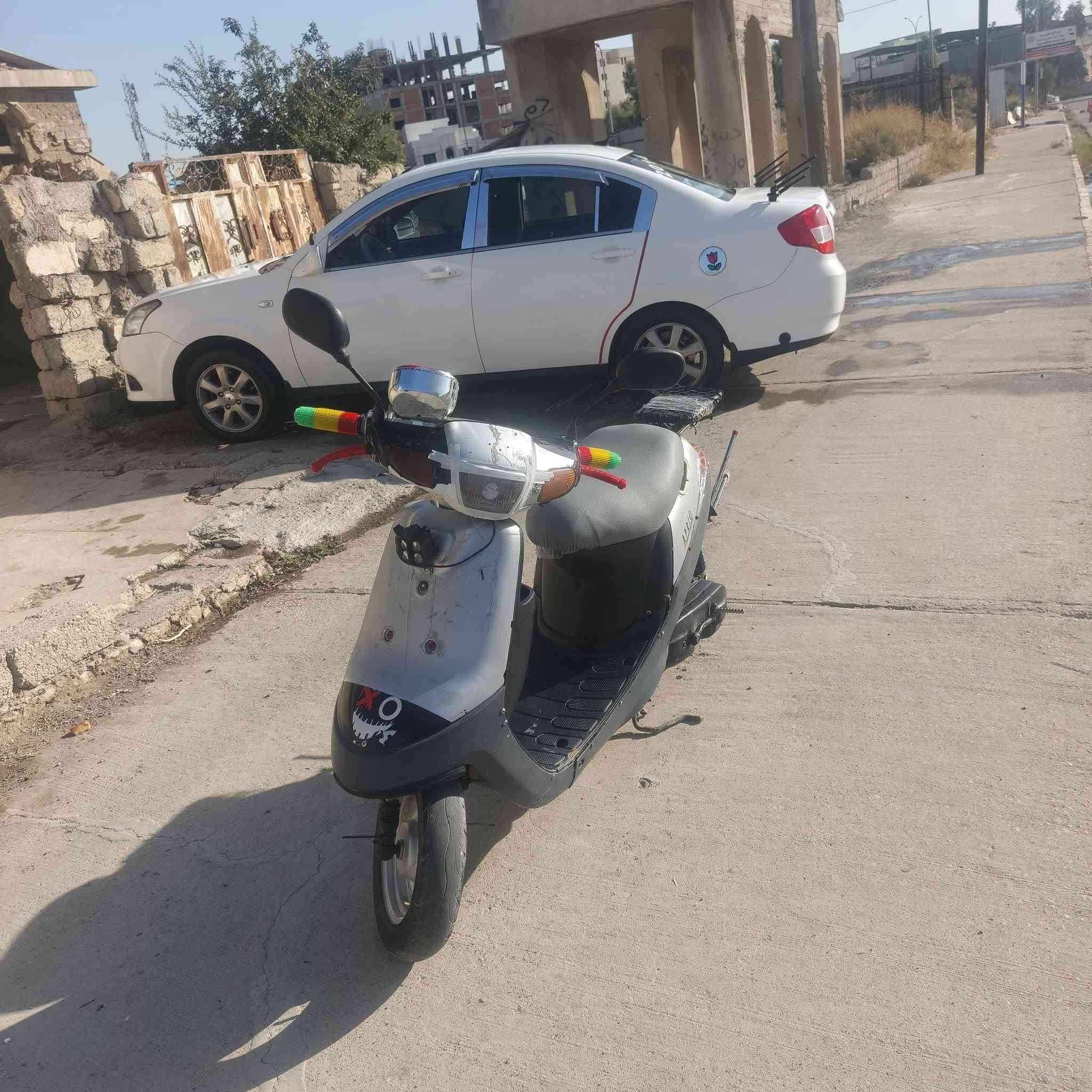 السلام عليكم ماطور بوتين للبيع مكينه خرسه شرط ويرمنيه سلف هورن ليت اشاير كلو شغال ماطور نشط فول السعر200وبي مجال مكاني حي الوحده يم مستشفى السلام رقم الهاتف ***********
