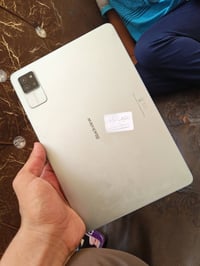 ايباد للبيع وبمايل  المبايل يرادله شاشه سعره 20  واليباد شغال بس دكم م...