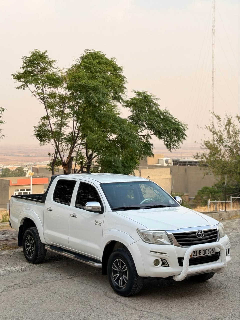 مەرزیە مۆدیل 2013 سەید نەهرۆ
سەنەوی نوێیە تا 2029 تەحویل خرامە بەشەرت
مواسەفات سەید نەهرۆی فولە تەنها گێر عادیە
بۆیاخو ساردو شوختی پێوەنیە
مەکینەی تەنها قەپاخی کراوەیە
زۆرنوێو خاوێن ماوە توتدوتۆڵە تایەی نوێیە کامل جوان کاریە
مەکینە گێر دەبڵ گێر بەشەرت
سحر 198گەڵاو مەجال
***********
*********** كويسينجاك, أربيل
