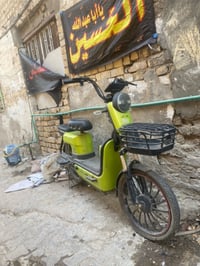 دراجه شحن للبيع⚡️ 📍بغداد شارع حيفا  السعر (250الف ) قفل 🔒 نقصه تاير  ل...