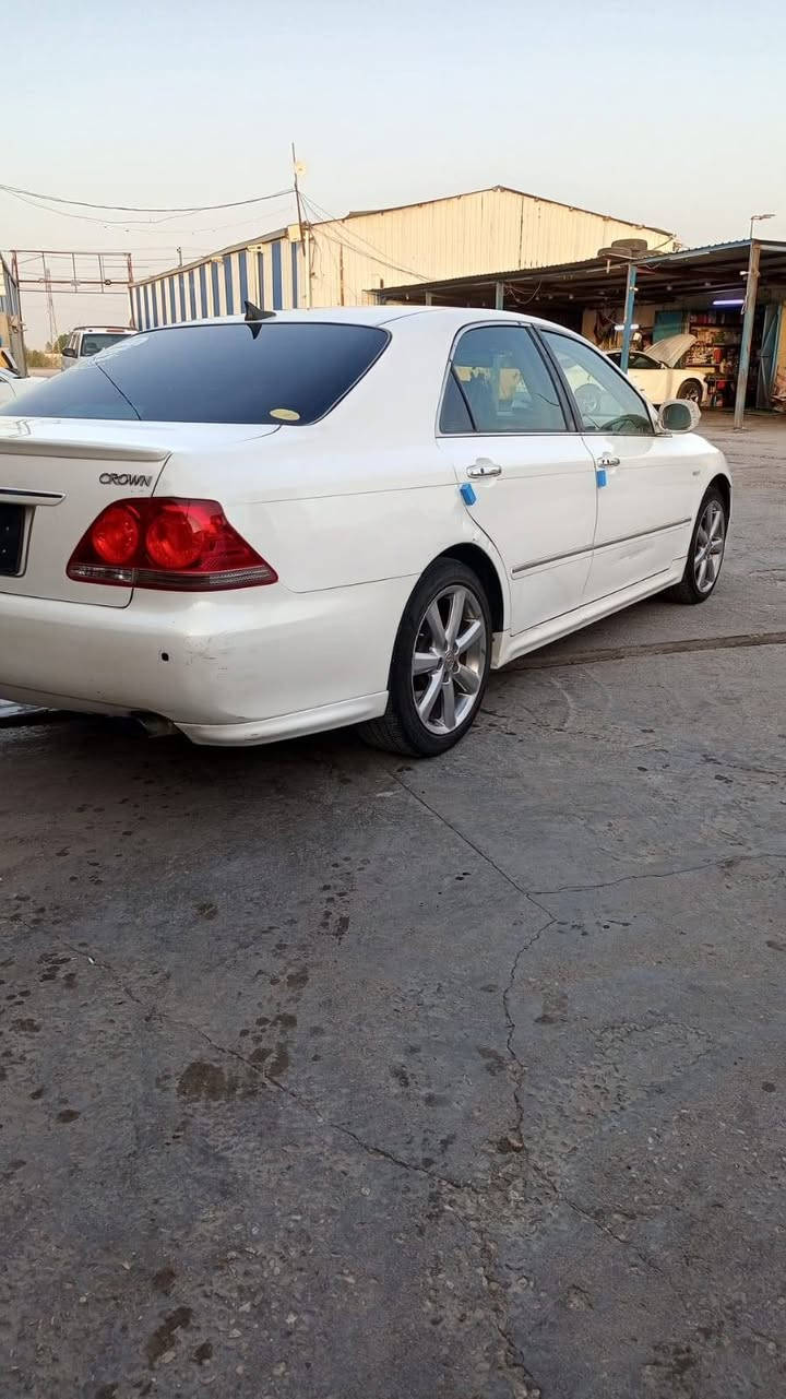 شاهينه كصه جنطه اثلث
3دكم شاصي 182
جاهزه مكينه كير تبريد
حداديه 60بلميه
تخم تاير جديد ويل دنكه
السعر36
مكان شطره 
***********
