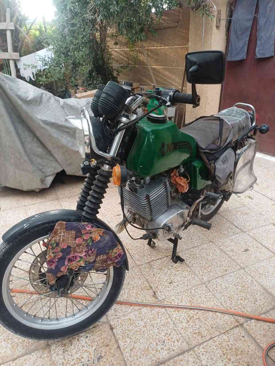 ٨٢ • اثنين • لحيم
