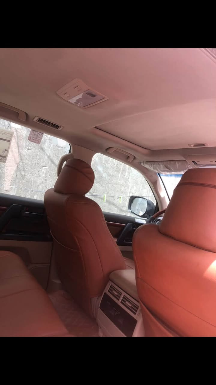 لاند ١٤ شركة ساز
ماشية١٤٣ بدون صبغ 
بارد كلش بسيط 
مشروع وطني باسمي فول مواصفات 
الشراي فقط يتصلً

***********
