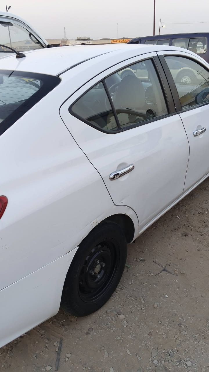 سني هندي بليته الزركه موديل 2018 تبريد خير من الله كير محرك السعر 95 وبيها مجال  الرقم بغداد هاتف ***********
