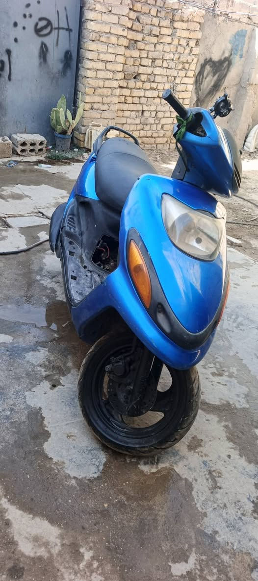 دراجه دولفين محرك تايرات جدد هندر شغال فقط عوزه باتري وماصده خلفيه سعر  225 بيع مستعجل بابل الحمزه الغربي اتصل عل الرقم   ***********  غير متواجد عل النت
