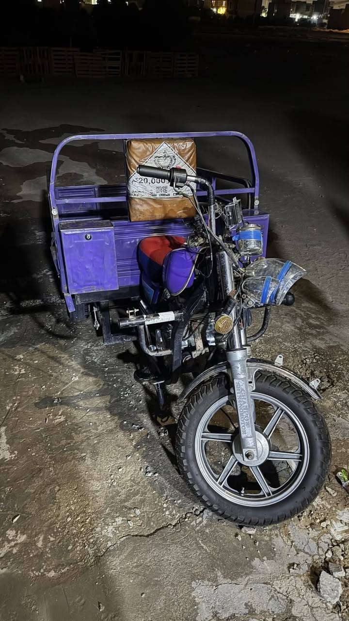 ستوته للبيع مديل 21 كافله عامه المكينه برغي ما مفتوح بيه اورق اصليه كامله مداور يم مكتب حسين سعر مليونين وميه وخمسين وبيه مجال الي حاب يتواصل عل هذ الرقم ***********...
