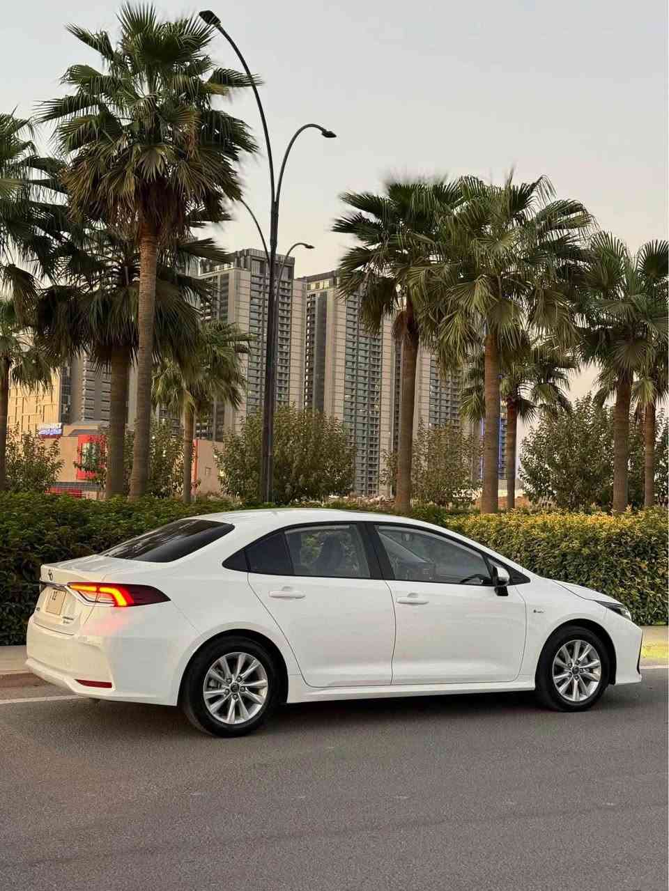 تۆیۆتا کرۆلا 2024 مواسەفات HEV 
مەکینەی 1.8 هایبرێد 
سلاید ، کوشن جلد ، لایت لید و زینۆن ، کامێرا و حاسە 
تحدید سورعە ،دژە خلیسک ، خەتی جادە 
دەعامی بۆ دەعامی بەشەرت هیچی نییە
40 هەزار رۆیشتوە

گێر و مەکینەی بەشەرت 
هیچ کێشەیەکی تێدا نیە 
تحویل بە شەرتە

ژمارەی خاوەنی
*********** أربيل, العراق
