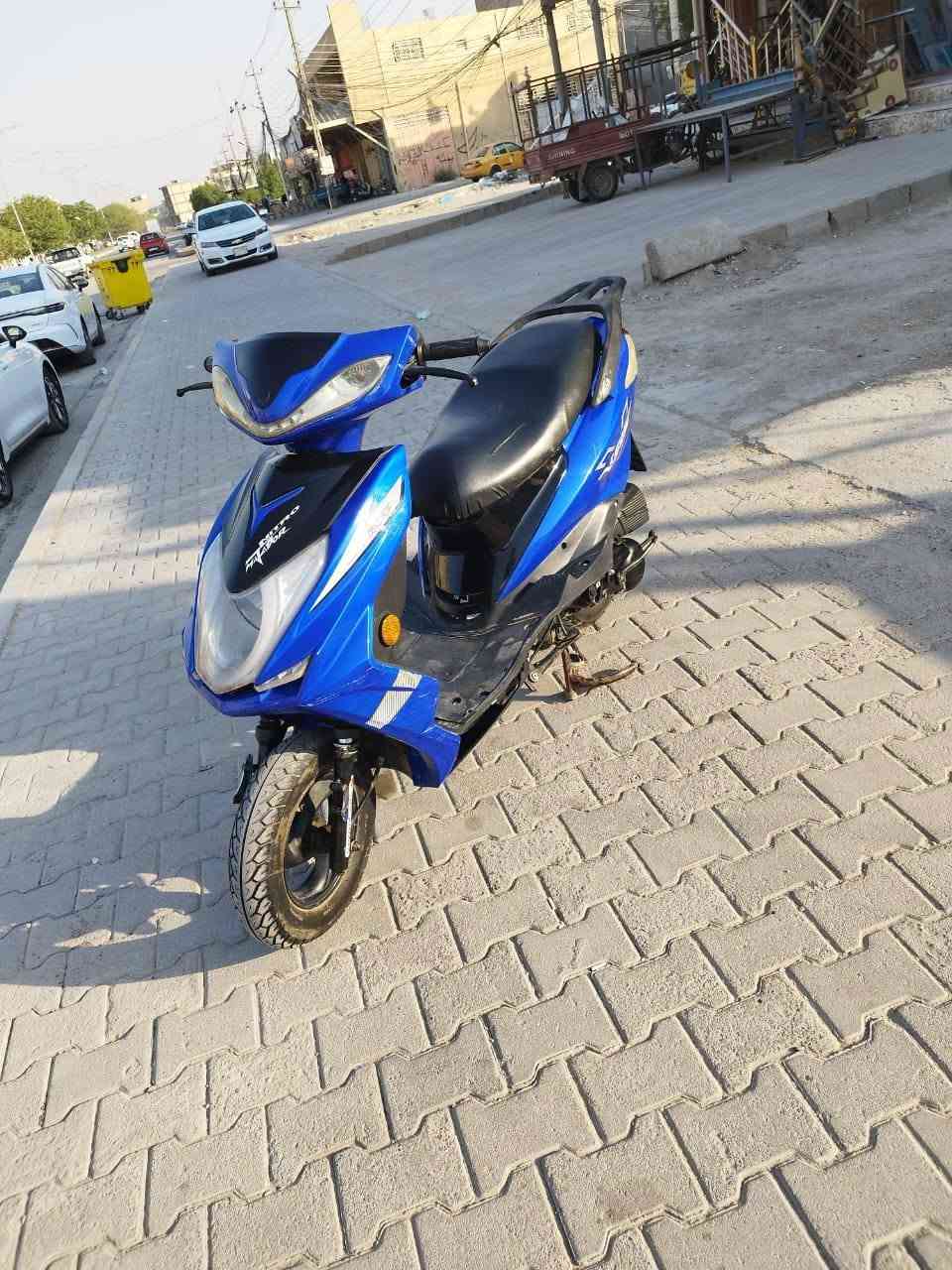 سلام عليكم اخي زكاتك نشرلي هاي دراجة للبيع سكنس دراجة كابريتر جديد دبلات امامية خلفية جديد كهرباء كلا شغال ماكينة مجفتة مرا وحدة قبل اسبوعين  تواجد كربلاء سعر ٣٠٠ الف بيها مجال بصيط ***********
سلام عليكم  هاي دراجة للبيع سكنس دراجة كابريتر جديد دبلات امامية خلفية جديد كهرباء كلا شغال ماكينة مجفتة مرا وحدة قبل اسبوعين  تواجد كربلاء  سعر ٣٠٠ بيها مجال
