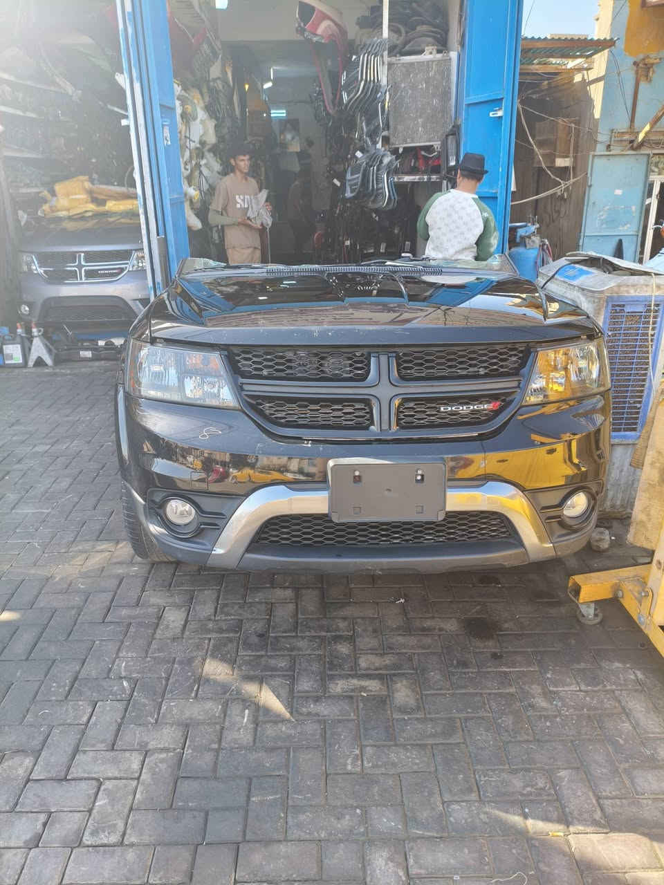 اسلام عليكم تم وصول غراض جورني موديل من 11 الا 20 مكاين 3600 مكاين2400 العنوان بغداد الطالبيه سنتر المريكي رقم الهاتف *********** علي الزركاني
