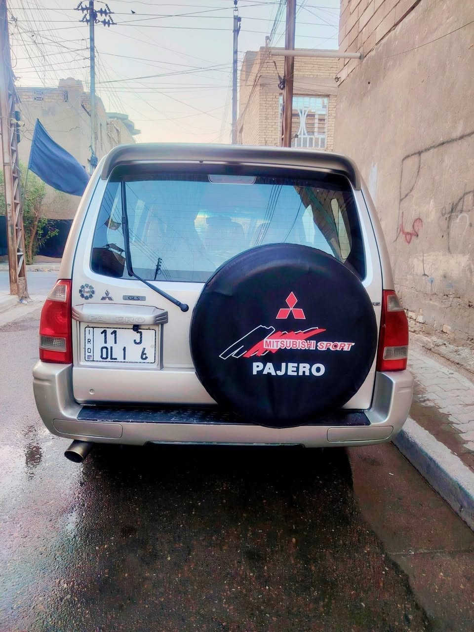 ☐ بيع او مراوس باجيرو موديل 2007
شاشة كامرة
مرايات شفط 
محرك 3000/v6
كير اوتماتيك
داخل شركة جديد
7راكب
مكفولة من الضربة والتبديل
٣ قطع كلير 
مكينه  تبريد مكفولات
كير كايم ينزل من سعر السيارة 
السعر ٨٥
هزة جديدة
رقم بغداد انكليزي العنوان بغداد جسر ديالى ***********
