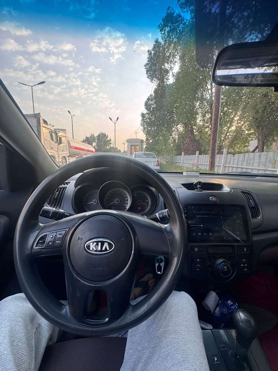 السلام عليكم
🚘 سيراتو خليجي 

2009

المواصفات :

📍 رقم بغداد نكليزي — هزتها جديدة

🔹 محرك 1600

🔹 5 ويل كب

🔹 محرك وكير كفالة

🔹 إشارات بالمراية

🔹 شاشة تدعم Apple CarPlay

🔹 كاميرا خلفية

🔹 تخم تاير صدر كله جديد

🔹 السيارة كلها جاهزة ونظيفة

🔹 تبريد بيانو 

(بيها نصف جاملغ صبغ وجاملغ امامي )

📞 للاستفسار والتفاصيل :*********** 

بغداد حي الاعلام
