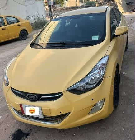 السلام عليكم
مكينه 2000 كير مكينه مكفول السياره حادثه قبق الجنطه مبدل و الحوض قليل ومصبوغه حزام  رقمها بغداد باسمي تحويل ثاني يوم 
سعرها 88 وبيها مجال بسيط
مكاني بابل مركز 
هاتف ***********  غير متواجد عل فيس
