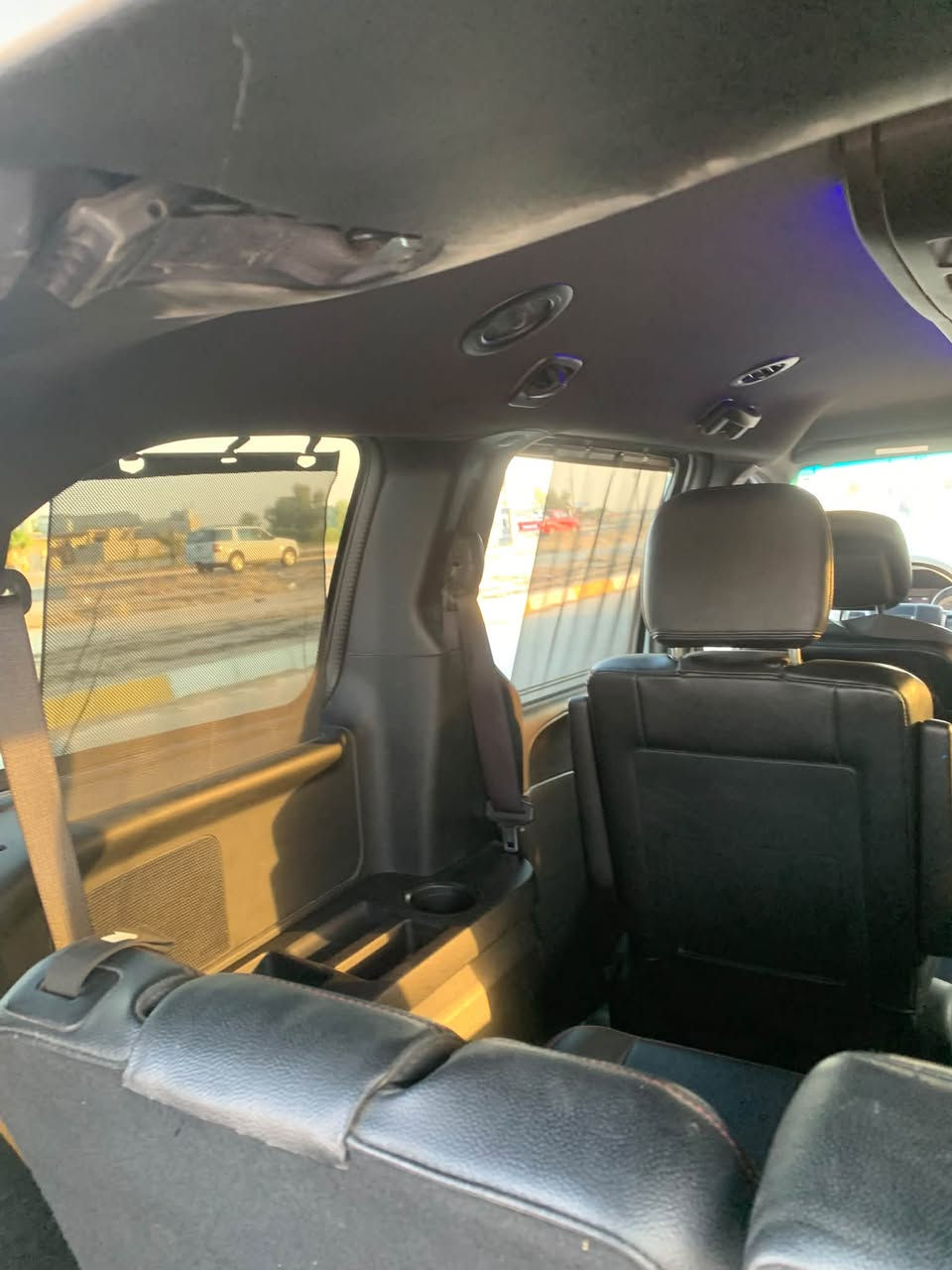 🔥🚐 دودج كراند كرفان 2018 Gt PLUS 🚐
🖼️ هيتر بالمري 

هيتر ستيرن 

هيتر كشنات

كشتات سكن +وسائق كهربائي 

🔦لايت. منظومة زينون. اصلي 300$

منظومة غاز 🛢️ ايطالي 80لتر 

جوه كشنات 

📺 شاشة دشبول 

+ شاشة سقف خلفية

🖥️ شاشه قلاب📟 (مسجل)

هارد خزن سرعه  +وخريطة  +وتحديد مساره   +سرعه. رقمي.   وجميع تفاصيل يخص سياره. 

عداد سماعات 🔊 10 دمام بلادي 

فراس ارضي +فرس سقف طويت 

📸 كاميرا خلفيةبلاد 

🌅 برتات بلادي   4باب. وسمجات 

🚪 أبواب كهرباء + جنطه كهرباء🪟 اوتو 

سكليتر. جك. كهرباء ⚡️ 

مخرج اوكس 2 +مخرج كهربائي ⚡️ + جداحه +فيش شاشة 📺 ربط خارج سياره وتحكم من مسجل (بلادي) 

❄️ 3 قطع تبريد ثلج

🛋️ كشنات جلد +خط احمر 

💺 كشنات سياحي

🎛️ تحكمات ستيرن

🚘 كنترول مثبت سرعة

🌪️ مروحة إضافية + برمجة مراوح

🌡️ ولف حماوة 82 — يعني انسى الحماوة 🔥❌

🔧 تخم بلكات بلادي +شركه نوزل شركه 

🛞 تخم تاير جديد +باتري 🔋جديد 

🚪 أبواب + جنطة كهرباء ⚡

🔩 مكينة + كير  مكفولات 

📋 رقم سليمانية باسمي — شرط التحويل ✅

📞 ***********

 195$

📍 كركوك
