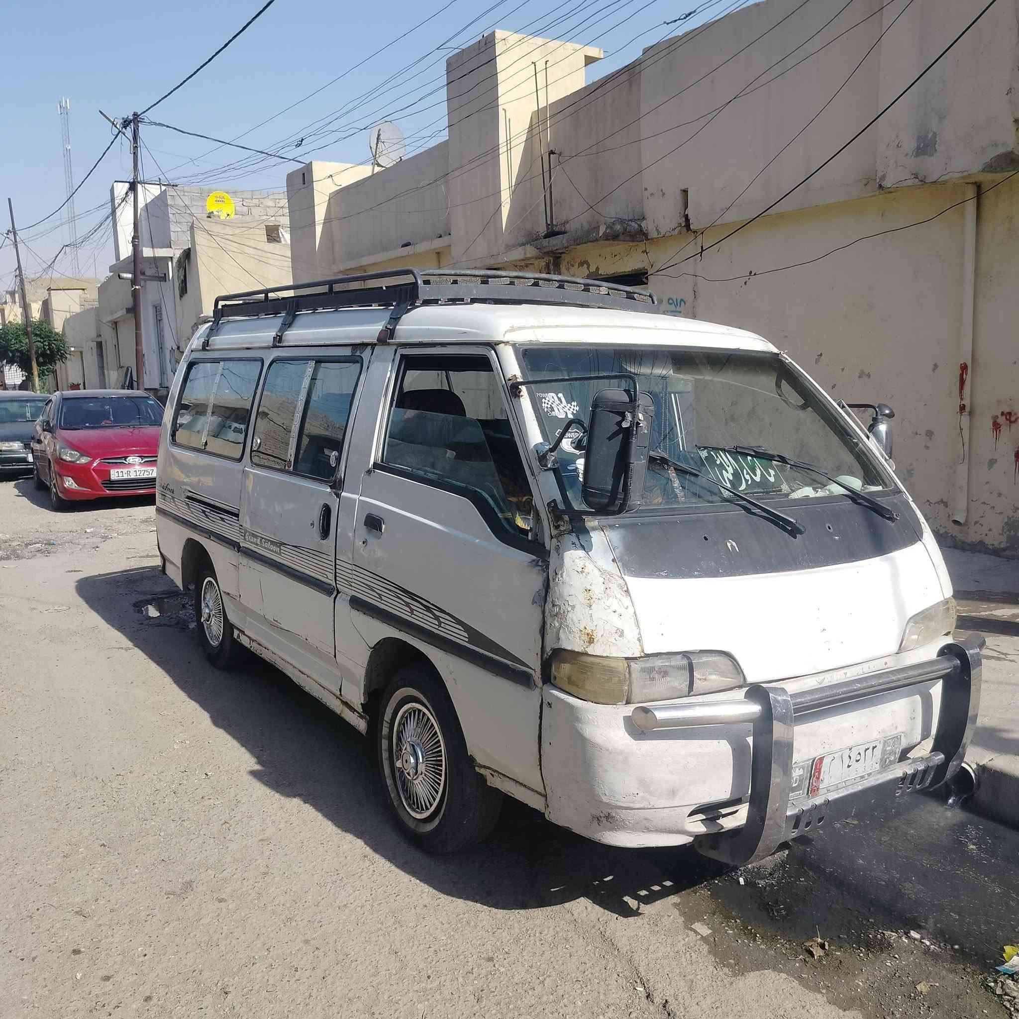 سلام عليكم (مكلف بالنشر)هوندا للبيع موديل 95مكينة 3000 نضيفة والباقي كدام العين سعرها 25وبيها مجال ***********اسيا ***********كورك
