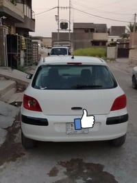 سياره بيجو فرنسي ٣٠٧ موديل ٢٠٠٤ رقم بغداد محرك  وكير وتبريد بيع مستعجل...