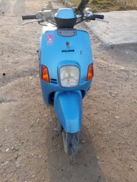 دراجه بوليس للبيع العنوان بغداد الغزالية السعر 500 وبيها مجال للاتصال ...
