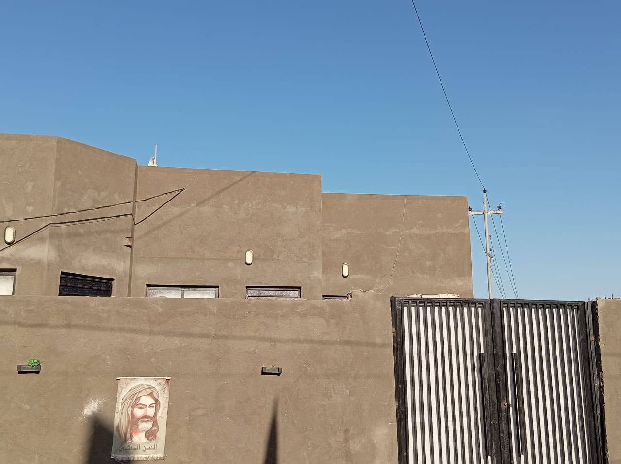 بيت للبيع جديد عگادة شغل مضبوط زراعي إقرار محكمه عند ال بوحجر مقابيل مجمع الخير  سعره 50 مساحه 200متر
